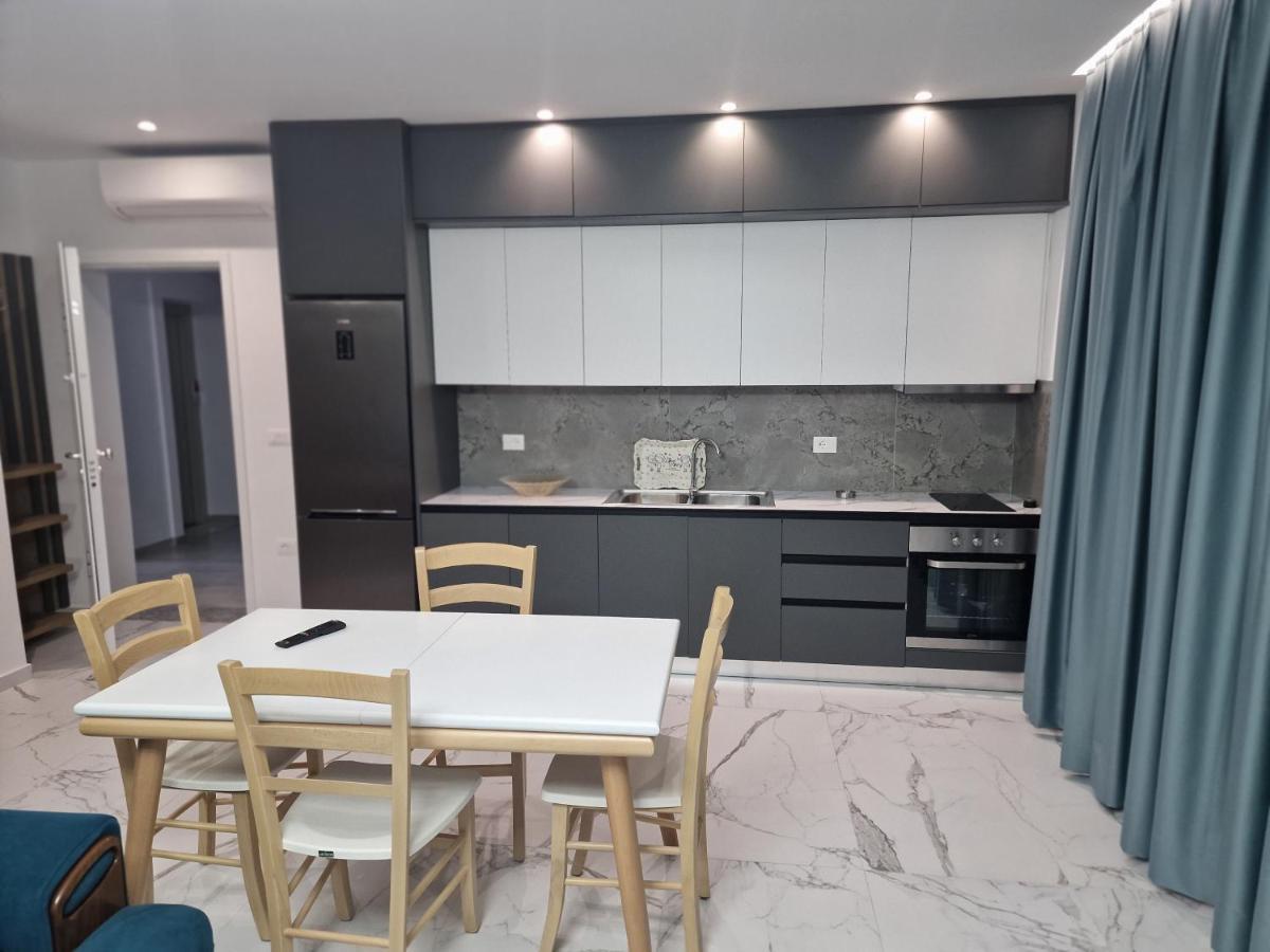 Joanna Suites Saranda Kültér fotó